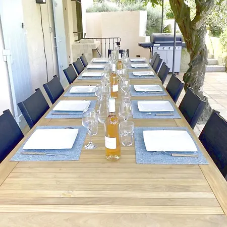 Dom wakacyjny Charming Villa 300M Beach Saint-Tropez